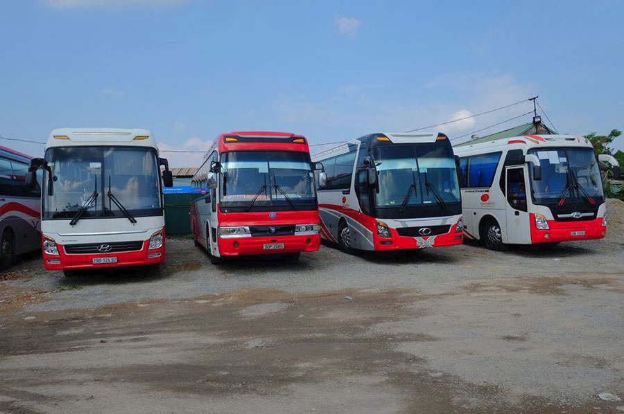 Cho thuê xe đi du lịch Vientiane Lào